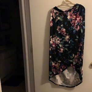 Ashley Stewart Women’s floral skirt GUC